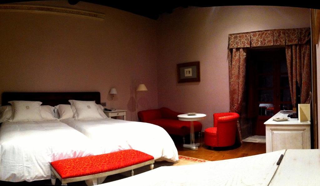 Aurea Palacio De Sober By Eurostars Hotel Company Room photo